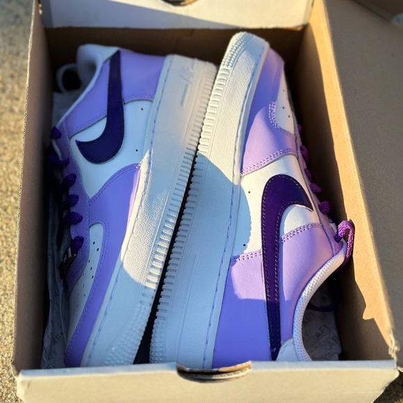Nike Air Force 1 Custom Sneakers Lupus Awareness Purple Lilac Women's Size 8 - Picture 4 of 4